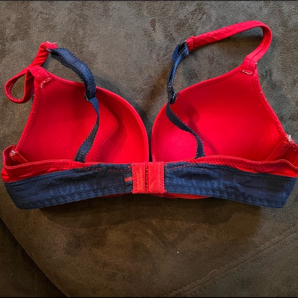 VS Bra Bundle - Picture 9 of 14